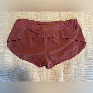 Lululemon Speed Up Low-Rise Short 2.5”